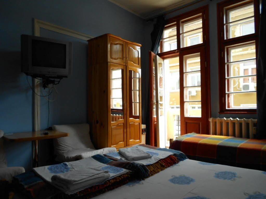 Orient Express Guest House صوفيا المظهر الخارجي الصورة